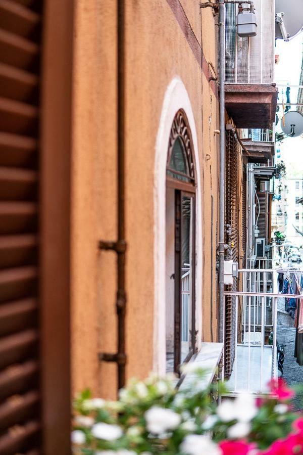 La Stella Di Chiaia Apartman Nápoly Kültér fotó