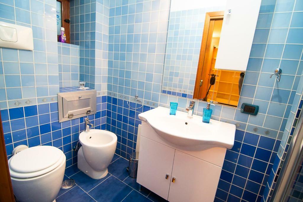La Stella Di Chiaia Apartman Nápoly Kültér fotó